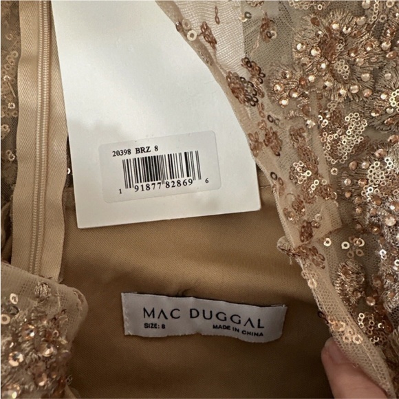 NWT $698 Mac Duggal [ 8 ] Sequined Cap Sleeve Fit and Flare Dress Bronze MIDI‎ - Picture 6 of 16